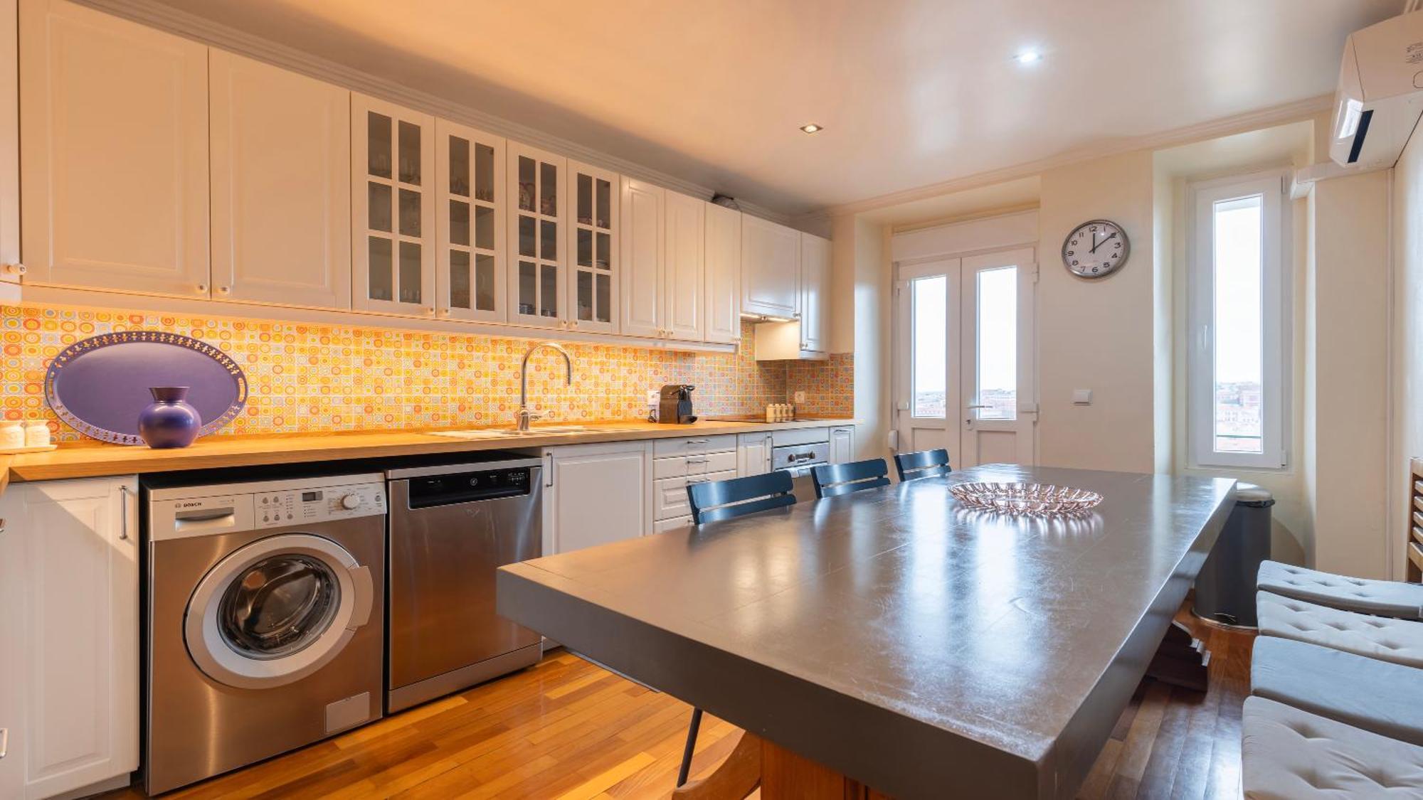 Amazing View Apartment By Lovelystay Lisbon Luaran gambar